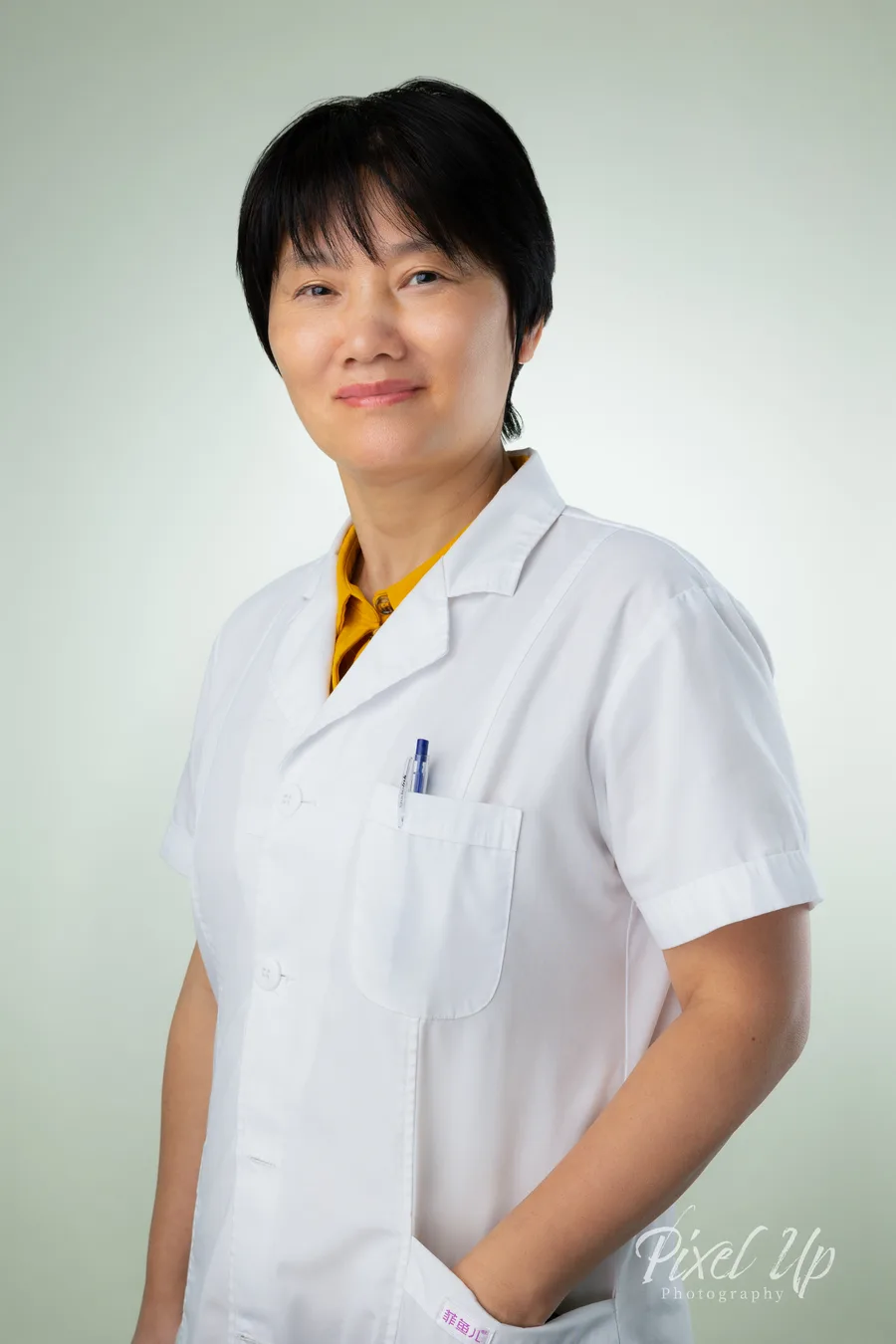 Louise Liu, licensed acupuncturist (OAQ)